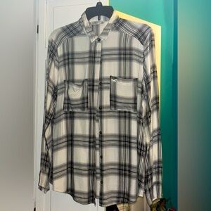 Hollister women’s oversized black and white button down shirt, size medium